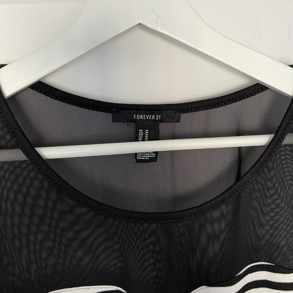 ☀️3/15$ Forever 21 Mesh Top Striped Peplum Tank Top - Picture 4 of 4